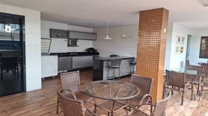 Duplex para locação, com 3 quartos, sendo 2 suítes, no bairro Catolé em Campina Grande