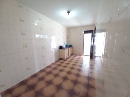 Casa para locação com 3 quartos, sendo 1 suíte no bairro Centenário em Campina Grande
