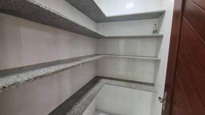 Casa à venda com 03 suítes no Centro de Campina Grande