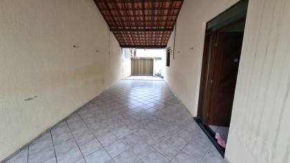 Casa à venda com 03 suítes no Centro de Campina Grande