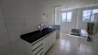 Apartamento à venda com 03 quartos, sendo 01 suíte no bairro Catolé, em Campina Grande