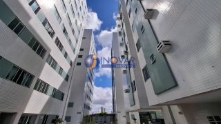 Apartamento à venda com 03 quartos, sendo 01 suíte no bairro Catolé, em Campina Grande