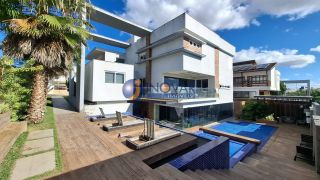 Casa de Condomínio à venda PORTEIRA FECHADA com 5 suítes no bairro Jardim Tavares em Campina Grande