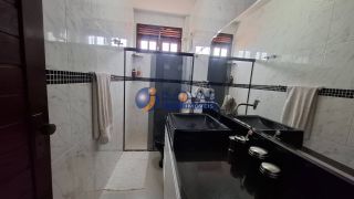 Duplex para locação com 5 quartos, sendo 3 suítes no bairro Itararé em Campina Grande