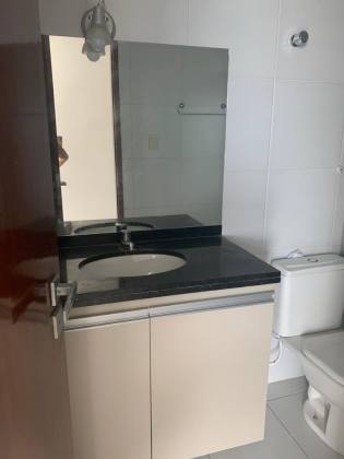 Apartamento T MOBILIADO para locação com 2 quartos, sendo 1 suíte, no Centro de Campina Grande