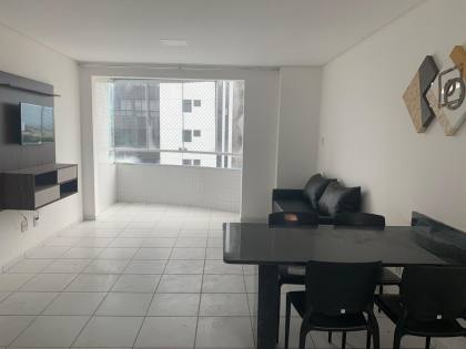 Apartamento T MOBILIADO para locação com 2 quartos, sendo 1 suíte, no Centro de Campina Grande