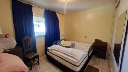 Casa à venda com 4 quartos, sendo 2 suítes, no bairro Alto Branco em Campina Grande