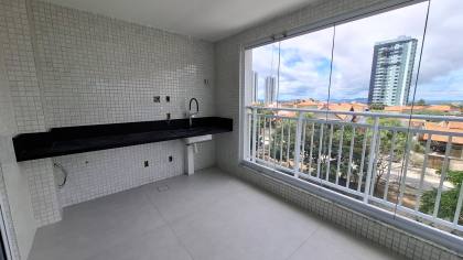 Apartamento Para Vender com 4 quartos 4 suítes no bairro Mirante em Campina Grande