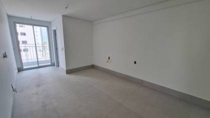 Apartamento Para Vender com 4 quartos 4 suítes no bairro Mirante em Campina Grande