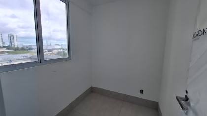 Apartamento Para Vender com 4 quartos 4 suítes no bairro Mirante em Campina Grande