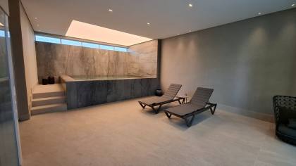 Apartamento Para Vender com 4 quartos 4 suítes no bairro Mirante em Campina Grande