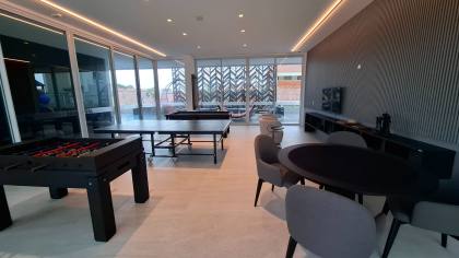 Apartamento Para Vender com 4 quartos 4 suítes no bairro Mirante em Campina Grande