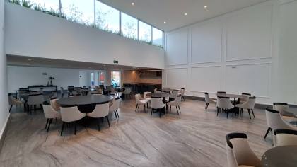 Apartamento Para Vender com 4 quartos 4 suítes no bairro Mirante em Campina Grande