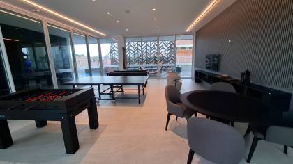 Apartamento Para Vender com 4 quartos 4 suítes no bairro Mirante em Campina Grande