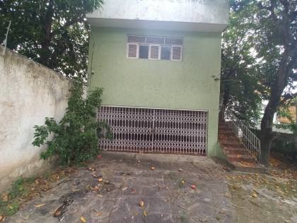 Casa para venda ou locação, com 3 quartos, sendo 1 suíte no Centro de Campina Grande