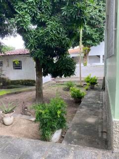 Casa para venda ou locação, com 3 quartos, sendo 1 suíte no Centro de Campina Grande