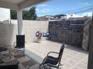Casa Para Vender com 6 quartos 3 suítes no bairro Jardim Paulistano em Campina Grande