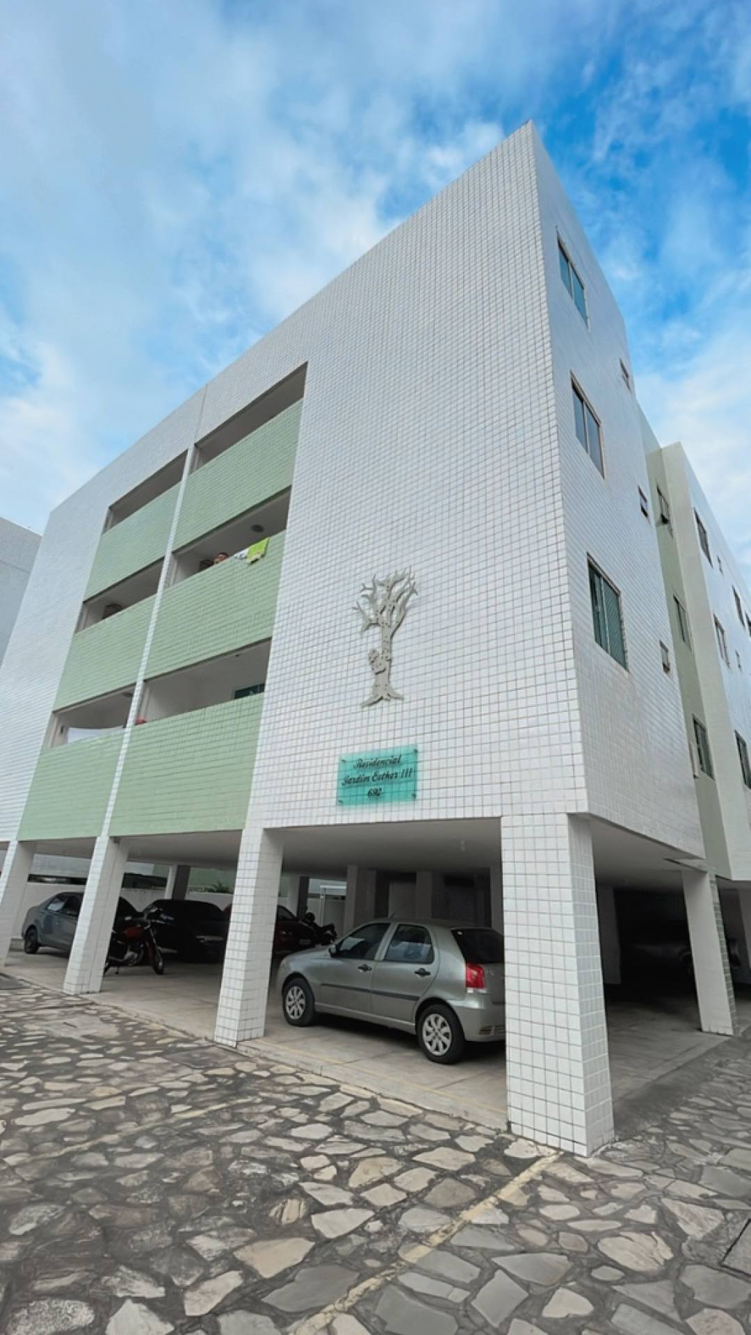 Apartamento Para Alugar com 2 quartos 1 suite no bairro Alto do Ceu em João Pessoa