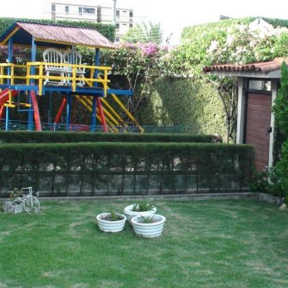 Casa Para Vender com 5 suítes no Bairro dos Estados em João Pessoa