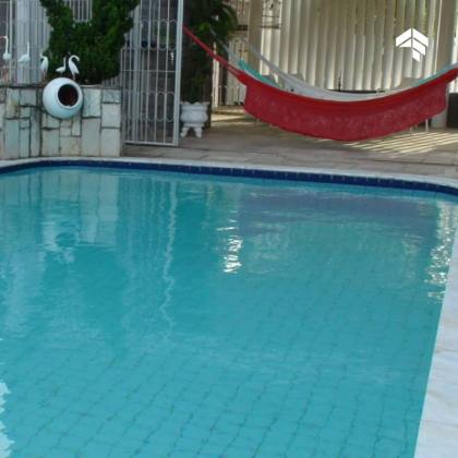 Casa Para Vender com 5 suítes no Bairro dos Estados em João Pessoa
