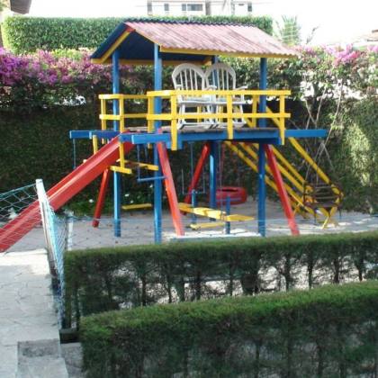 Casa Para Vender com 5 suítes no Bairro dos Estados em João Pessoa