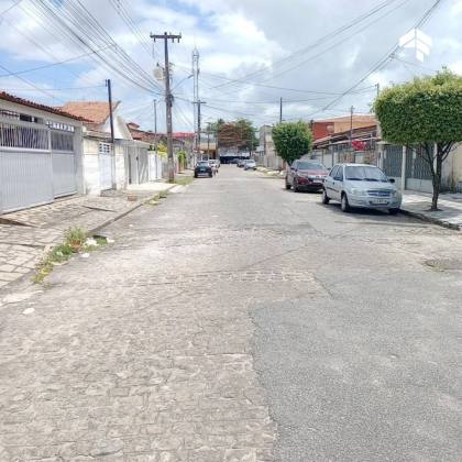 Casa em 2 pavimentos com 4 quartos em Jaguaribe, Joao Pessoa