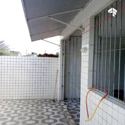 Casa em 2 pavimentos com 4 quartos em Jaguaribe, Joao Pessoa