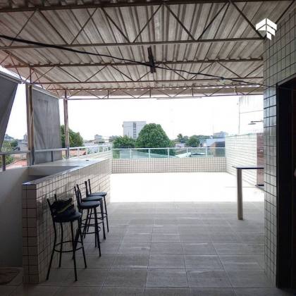Casa em 2 pavimentos com 4 quartos em Jaguaribe, Joao Pessoa