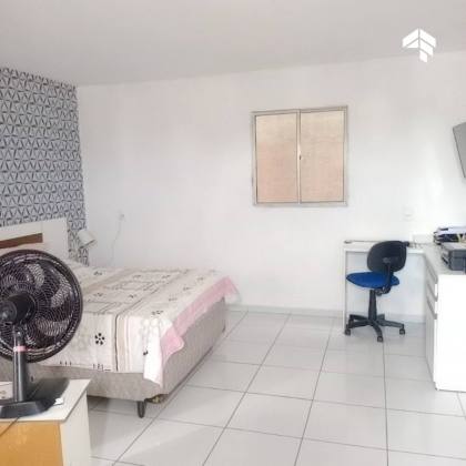 Casa em 2 pavimentos com 4 quartos em Jaguaribe, Joao Pessoa