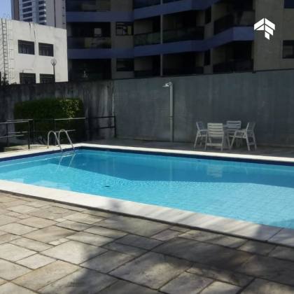 Apartamento Para Vender com 4 quartos 2 suítes no bairro Tambaú em João Pessoa