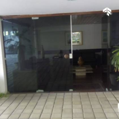 Apartamento Para Vender com 4 quartos 2 suítes no bairro Tambaú em João Pessoa