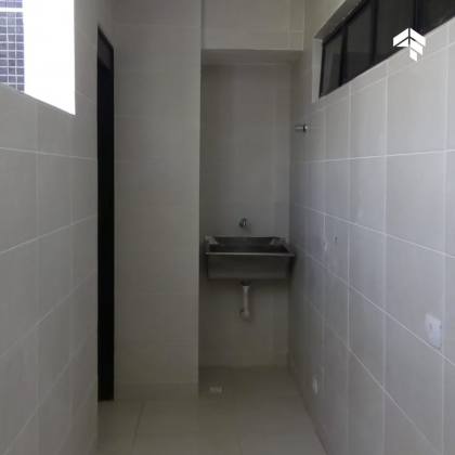 Apartamento Para Vender com 4 quartos 2 suítes no bairro Tambaú em João Pessoa