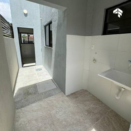 Casa Para Vender com 3 quartos no bairro Cidade dos Colibris em João Pessoa