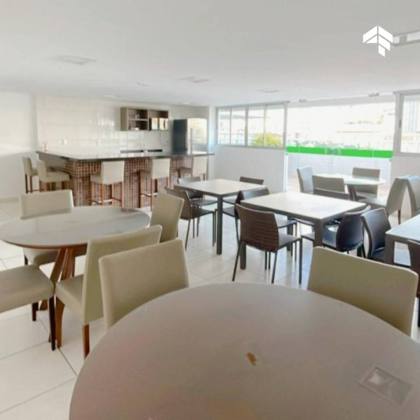 More a 50m do Mar! 2 Quartos Mobiliado no Jardim Oceania