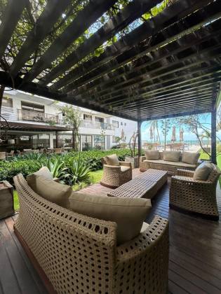 Lindo Apartamento Garden a beira mar, todo mobiliado, 2 quartos sendo 1 suite, Jardim Oceania