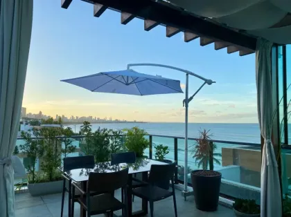 APARTAMENTO FRENTE MAR DO CABO BRANCO, TIPO COBERTURA DUPLEX, composto de 02 (dois) Área Total Privativa de 143,65 m2