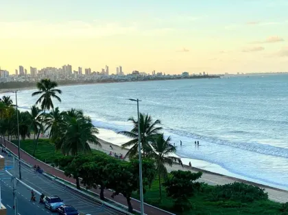 APARTAMENTO FRENTE MAR DO CABO BRANCO, TIPO COBERTURA DUPLEX, composto de 02 (dois) Área Total Privativa de 143,65 m2