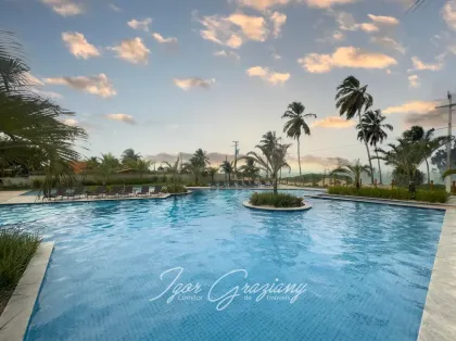 Para vender!  Pé na Areia, apartamento com 02 qtos s/01 suíte com lazer completo!