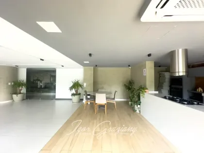 Para vender!  Pé na Areia, apartamento com 02 qtos s/01 suíte com lazer completo!