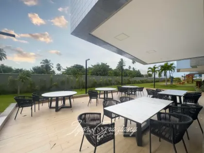 Para vender!  Pé na Areia, apartamento com 02 qtos s/01 suíte com lazer completo!