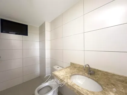 Para vender!  Pé na Areia, apartamento com 02 qtos s/01 suíte com lazer completo!