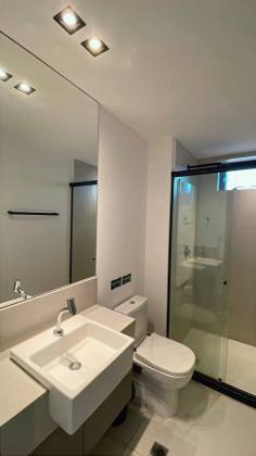 Apartamento mobiliado de frente para o mar no Cabo Branco – Locação anual