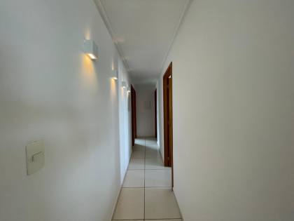 ATENÇÃO, OPORTUNIDADE ÚNICA NO BAIRRO DOS ESTADOS! APTO 3 QUARTOS SENDO 2 SUÍTES, COM 93 M² E 2 VAGAS DE GARAGEM.