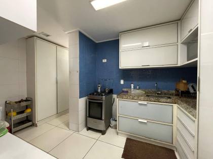 ATENÇÃO, OPORTUNIDADE ÚNICA NO BAIRRO DOS ESTADOS! APTO 3 QUARTOS SENDO 2 SUÍTES, COM 93 M² E 2 VAGAS DE GARAGEM.