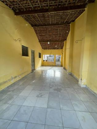 TERRENO 10X30 EM JAGUARIBE, PROXIMO A FEIJOADA DO JOAO.