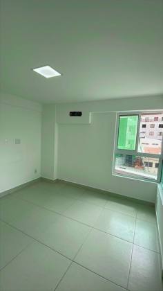 Aluga apartamento com 2 quartos sendo 1 suíte em Cabo Branco – 50m da praia!