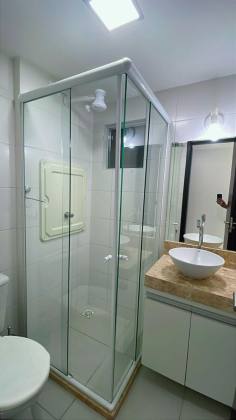 Aluga apartamento com 2 quartos sendo 1 suíte em Cabo Branco – 50m da praia!