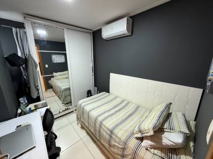 ATENÇÃO, OPORTUNIDADE ÚNICA NO BAIRRO DOS ESTADOS! APTO 4 QUARTOS SENDO 2 SUÍTES, COM 95 M² E 2 VAGAS DE GARAGEM
