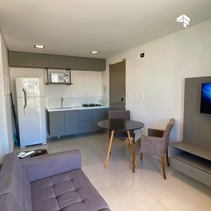 ALUGA APARTAMENTO COM 2 QUARTOS A BEIRA MAR DO CABO BRANCO.