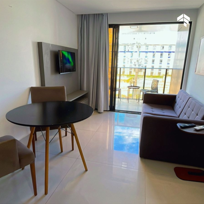 ALUGA APARTAMENTO COM 2 QUARTOS A BEIRA MAR DO CABO BRANCO.